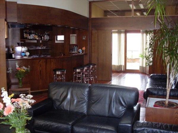 Hotel Isola Di Lauria Лаурия Инфериоре Экстерьер фото